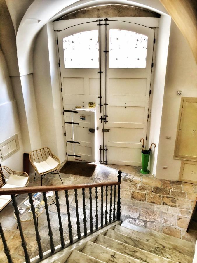 Palazzo Salia Bed & Breakfast Lecce Exterior foto