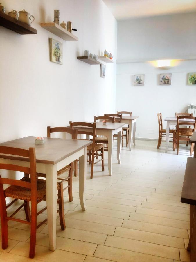 Palazzo Salia Bed & Breakfast Lecce Exterior foto